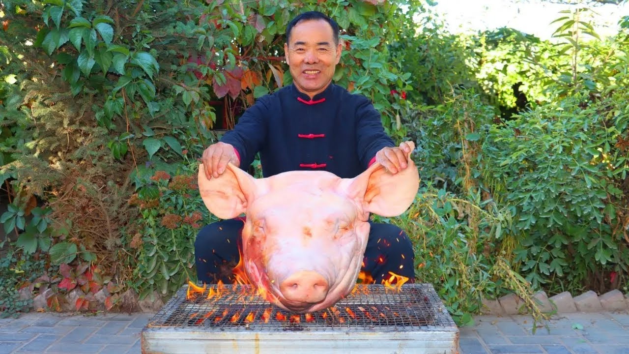 Giant Pig Head Tea-Smoked and Sugar-Braised — Shockingly Sweet and Delicious!