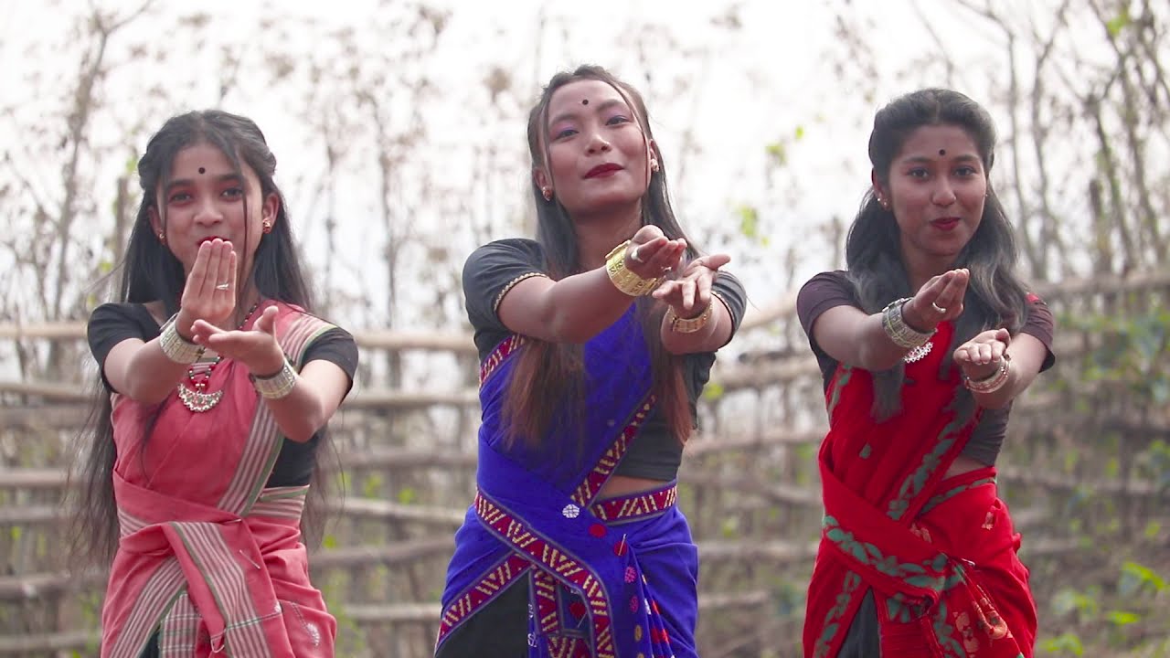 Moina Kon Bakhor || @SubasanaDutta  || Dance Cover by অসম দেশৰ ছোৱালী | @himagni_kalita