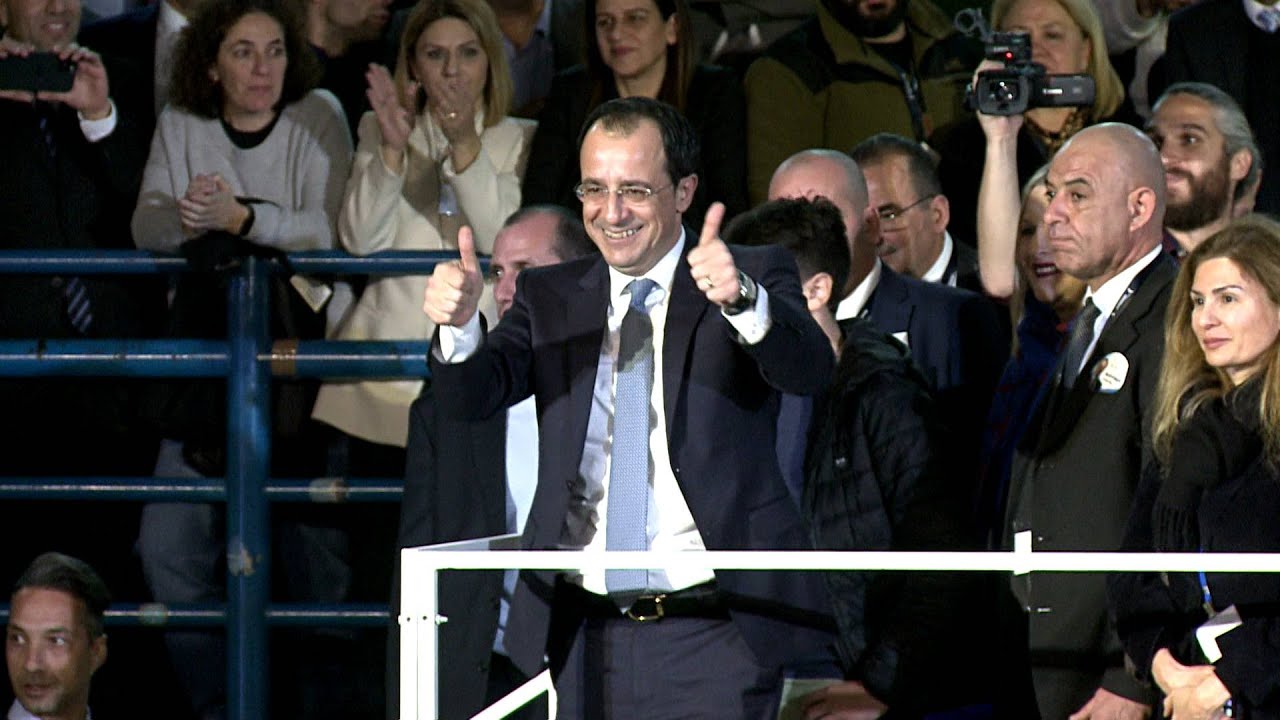 GLOBALink | Christodoulides wins Cyprus presidential election