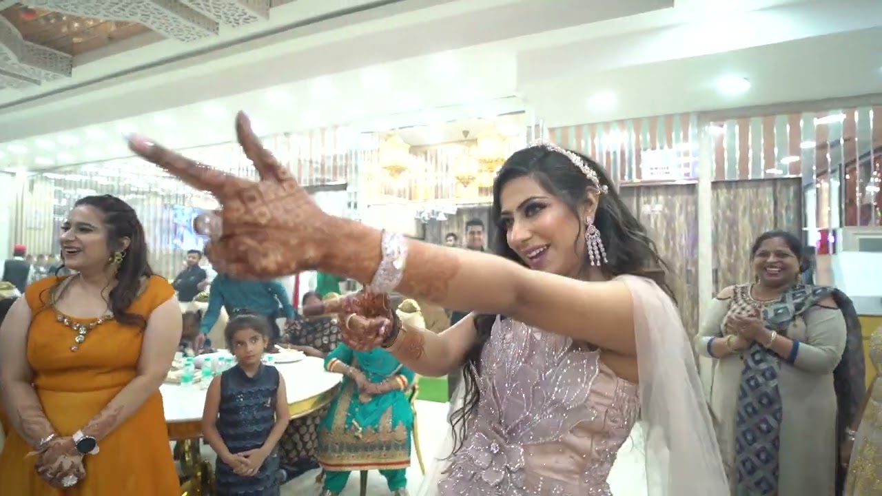 BRIDE ENTRY ON ENGAGEMENT || MAAHI MERA KITHE REH GYA || SAU ASMAAN || MAIN CHALI 