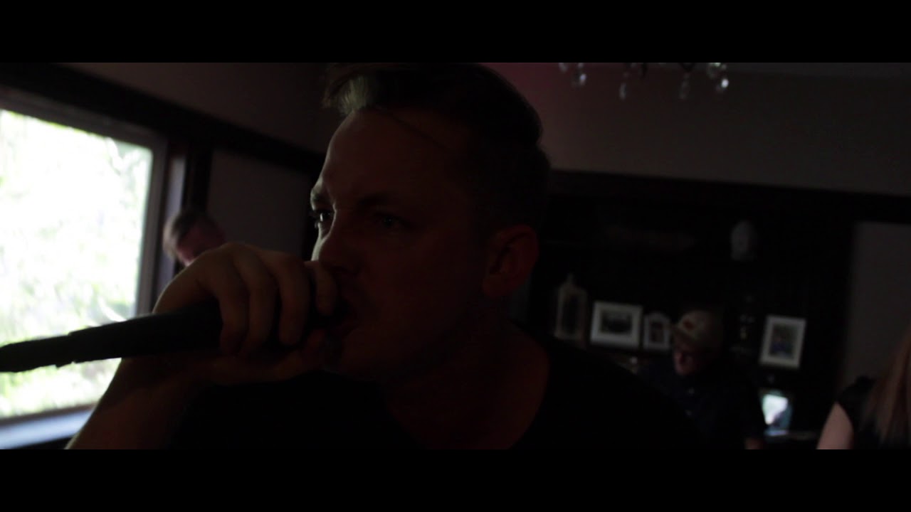 SEAGRAVES - WILLOW TREE [OFFICIAL MUSIC VIDEO]