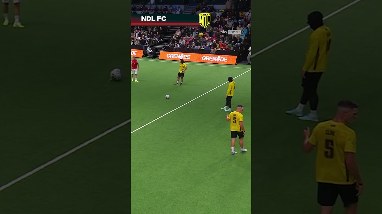 Who&rsquo;s the MYSTERIOUS masked Premier League star at Baller League? 👀