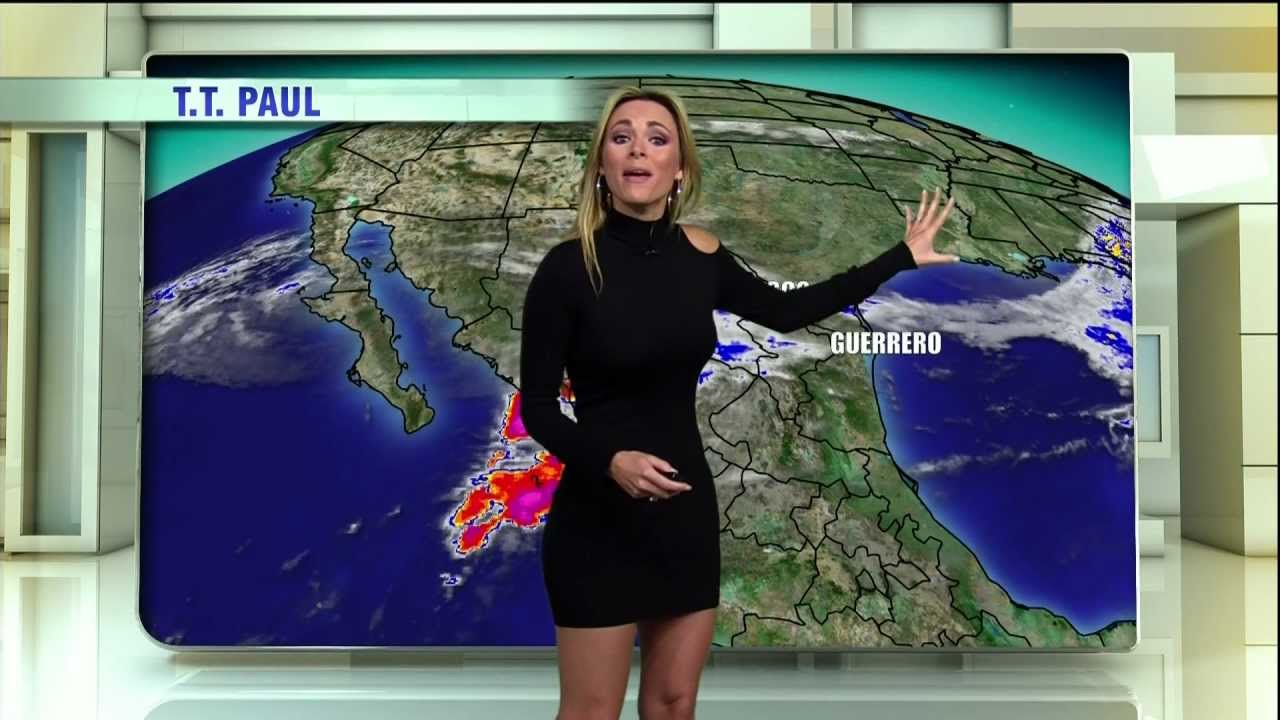 Cristina Blackwell 2012/10/17 ¡Despierta América! HD; Black dress