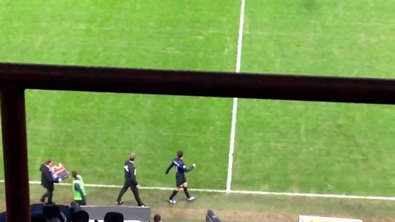 Javier Zanetti ritorna in campo contro il Livorno