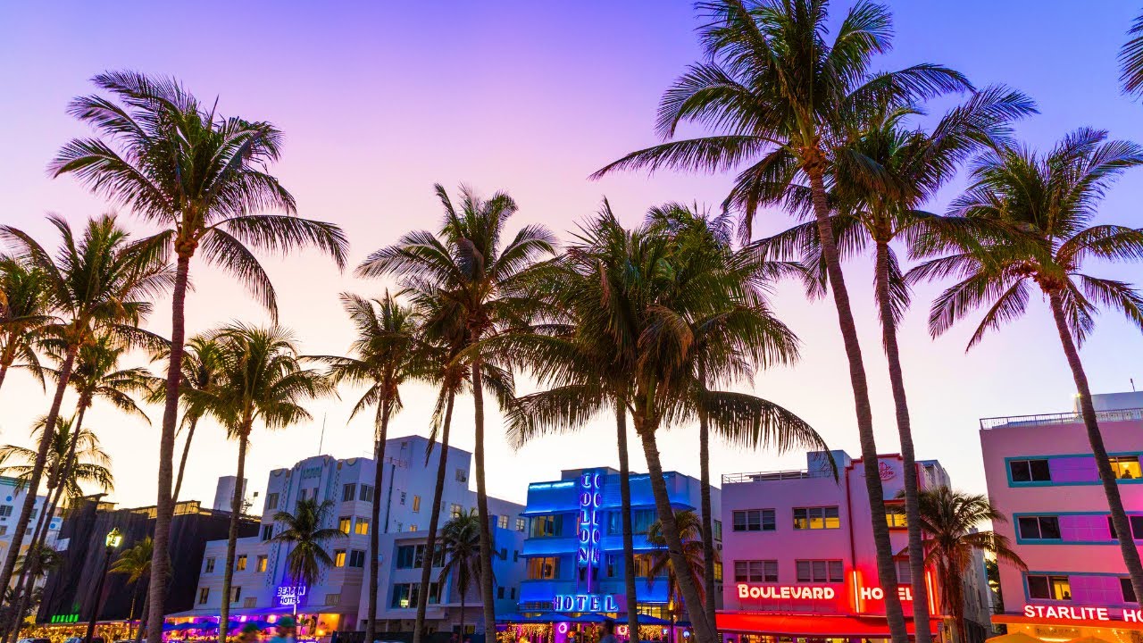 1 HOTEL MIAMI BEACH | ROOM TOUR | King Balcony ROOM 716 #brownandbeachy #miamitravelguide
