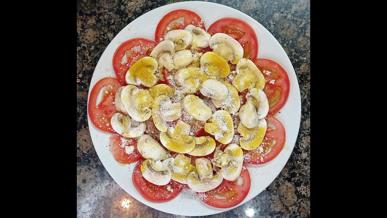 Hoy Hacemos Carpaccio de Tomate con Champiñones con Aderezo de Miel y Mostaza