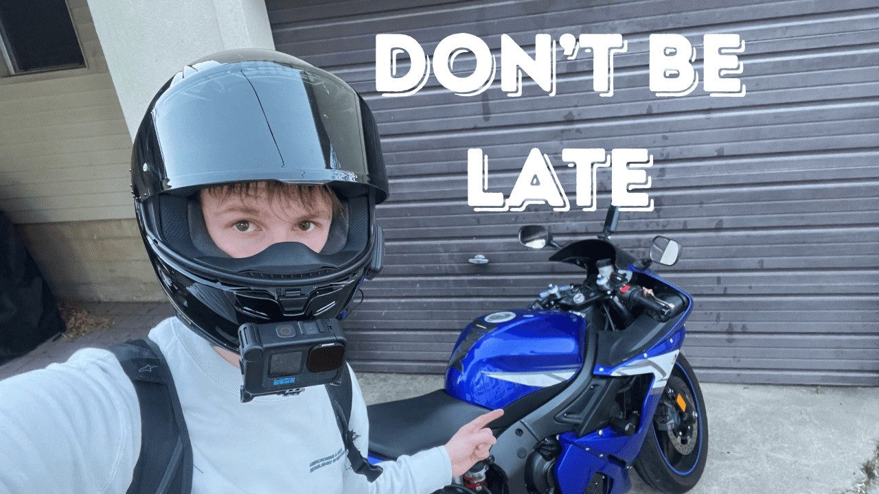 Ride to Class on a Yamaha R6