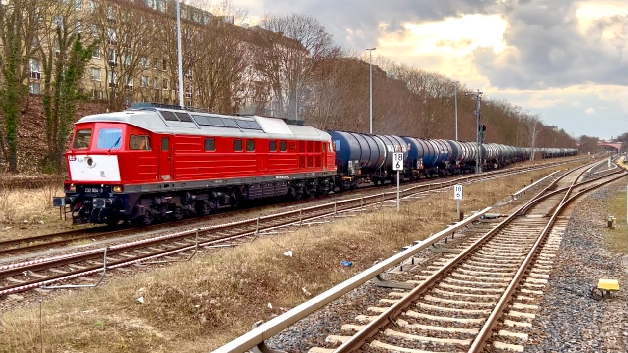 LEG LUDMILLA 232 904-3 mit Blitzsauberen (Sabber)LATZ bei Einfahrt von der NME kommend in Hermannstr