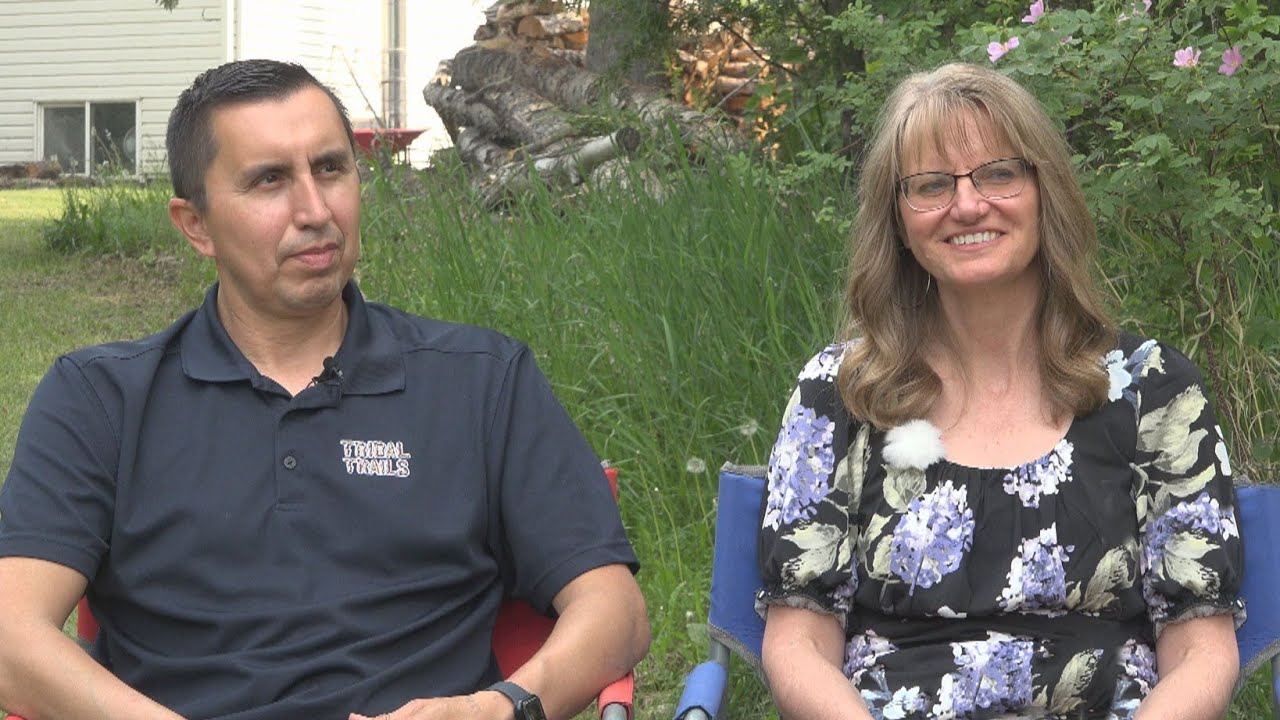 Living For Christ (Frank and Lori Ward) Tribal Trails K702