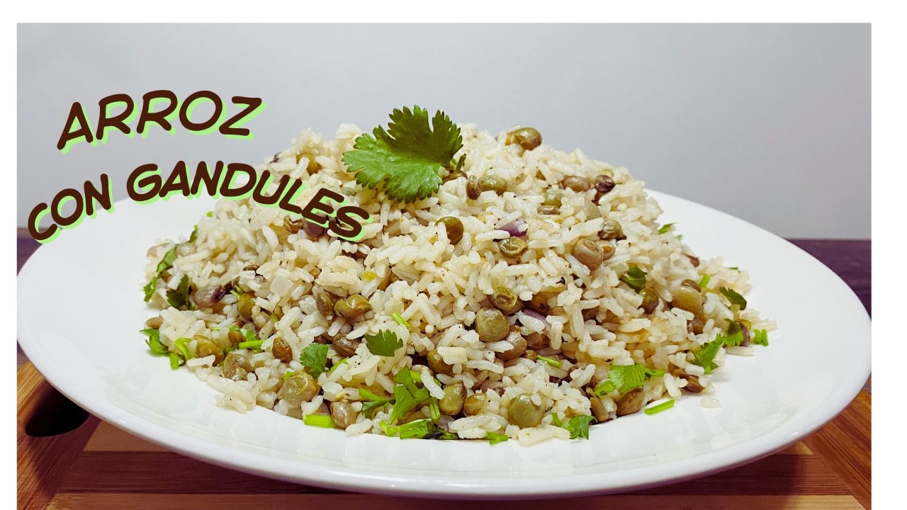 ARROZ CON GANDULES Y LECHE DE COCO