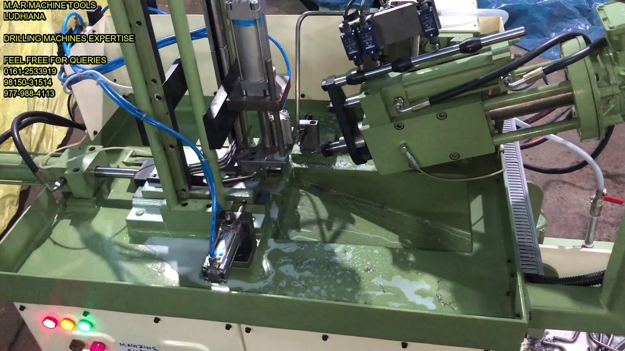 Fully automatic drilling machine