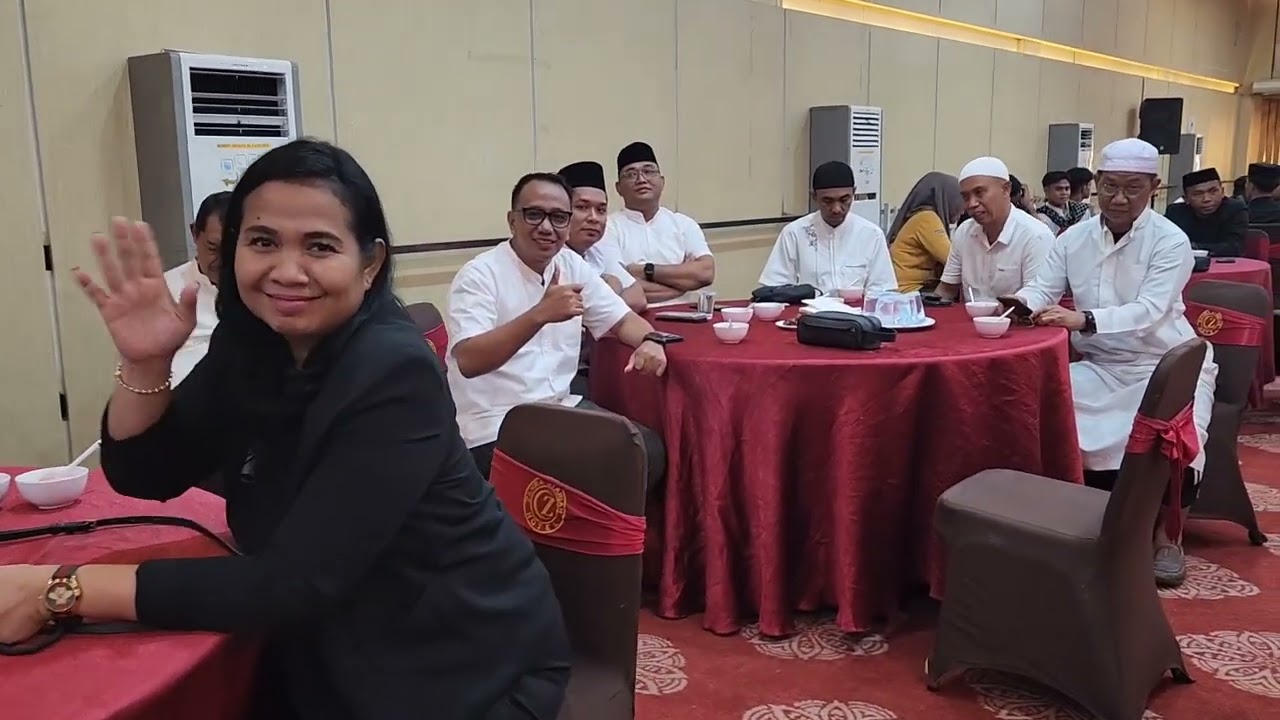 Bukber anak yatim ❤️👍