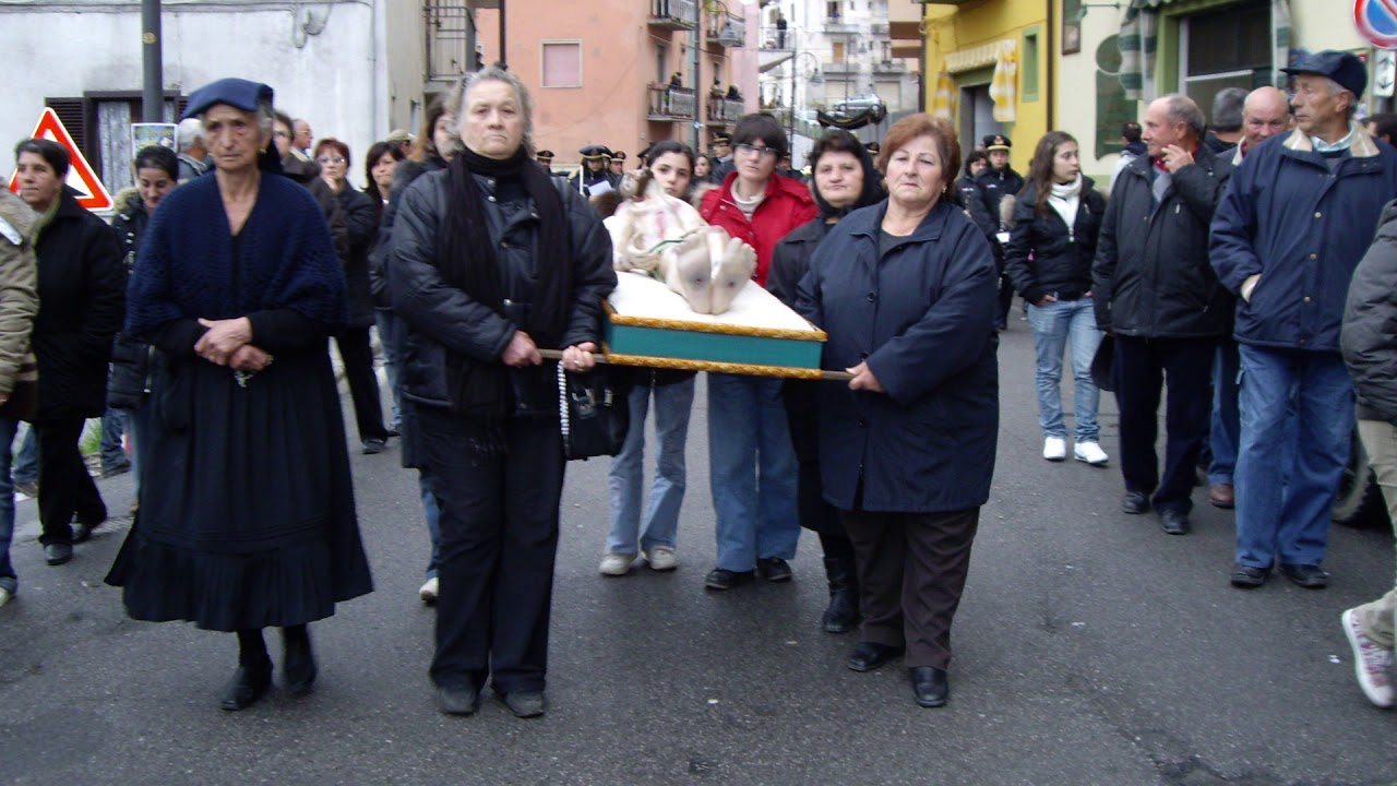 Zia Esterina e lu Verbu