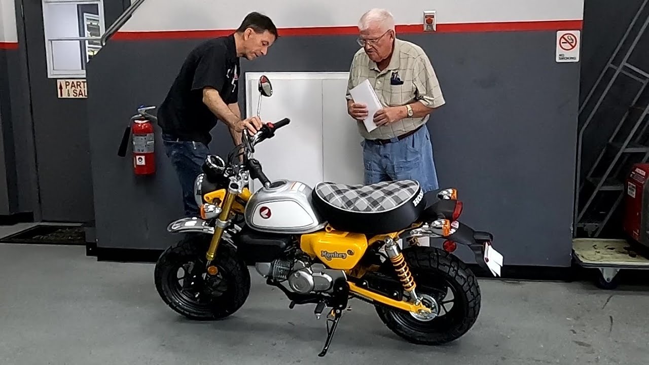 2023 Honda Monkey 125 - It's Monkey Time! Another Honda Monkey 125 Homecoming!