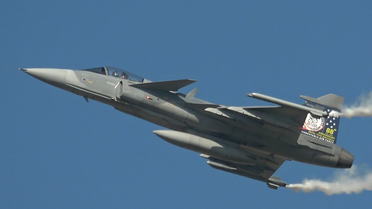 RTAF Jas-39 Gripen Solo display ✈️🇹🇭 Air Show 2026 งานวันเด็กแห่งชาติ กองบิน 6 ดอนเมือง ปี 2569