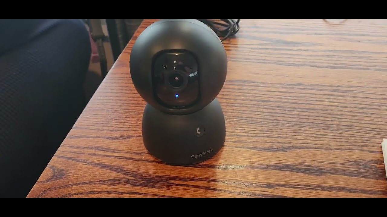 And indoor 360 degree camera easy enough for this Grandma to set up and no subscription required?