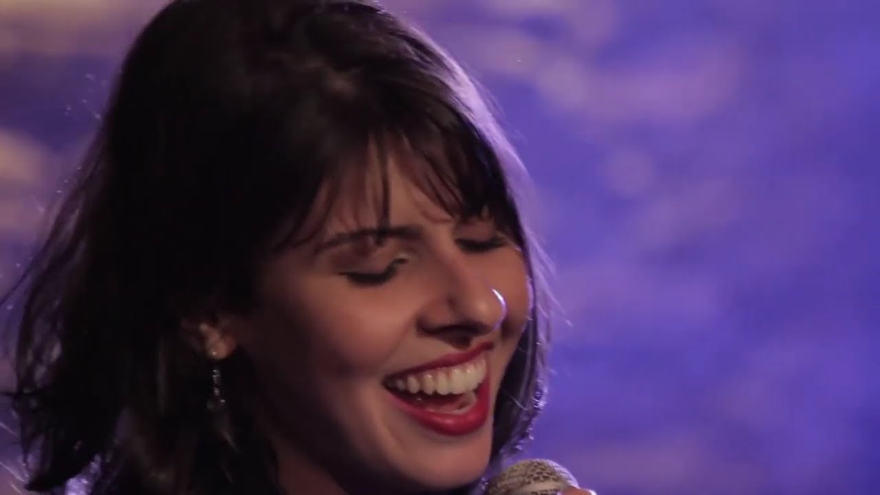 Daíra // APENAS UM RAPAZ LATINO-AMERICANO (ao vivo) // Belchior // AMAR E MUDAR AS COISAS