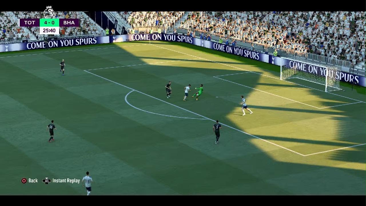 FIFA 21   Fluke Goal by Coutinho