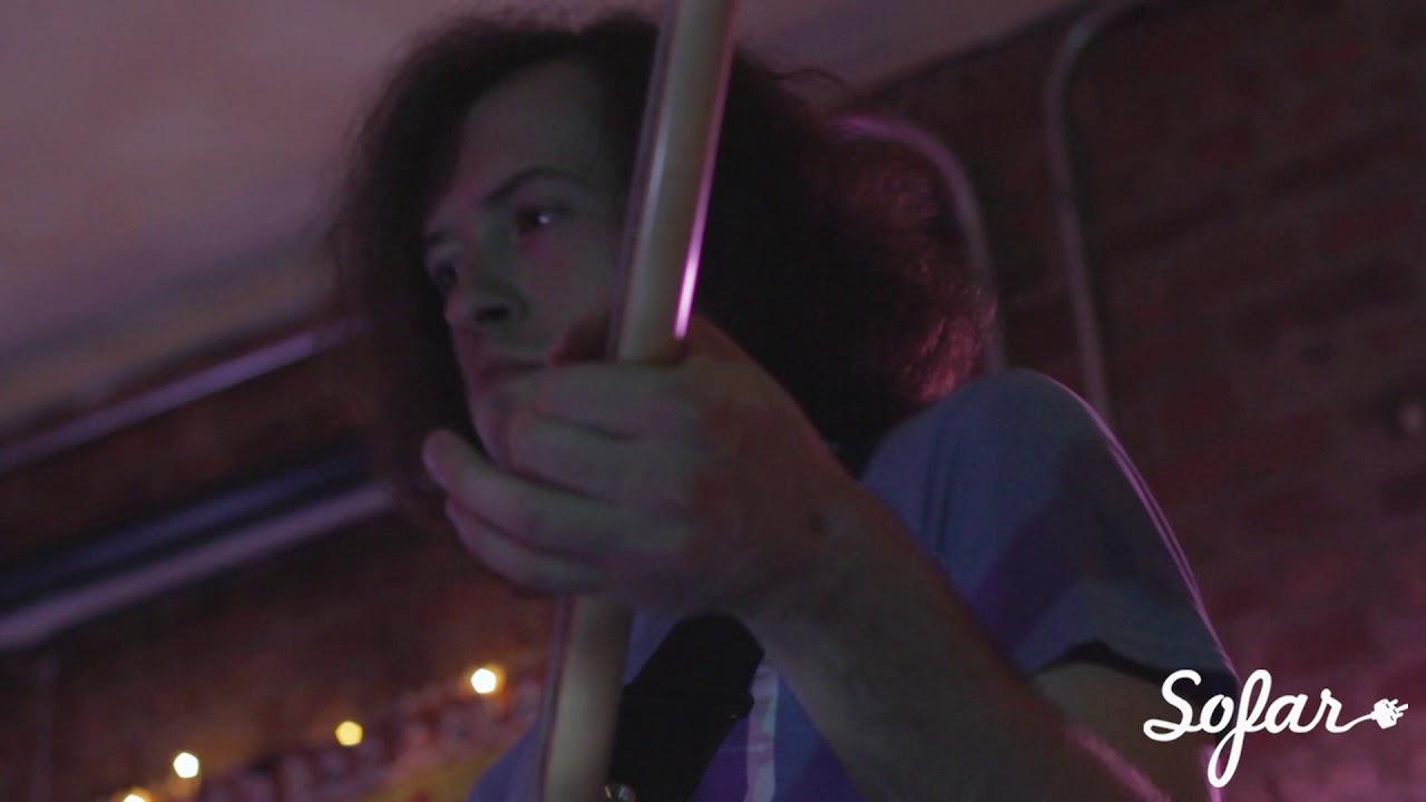 Durand Jones & The Indications - Smile | Sofar Chicago