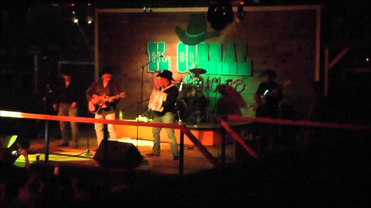 Juan P Moreno Live Corral Western Club Super Tejano Radio