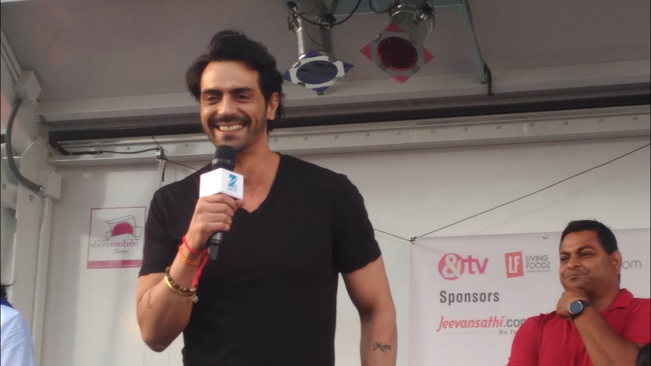 ARJUN RAMPAL AT GANESH UTSAV