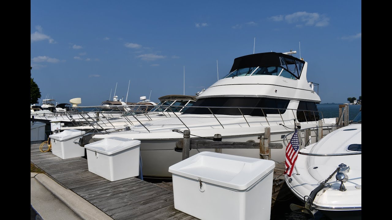 2004 Carver 450 Voyager w/Sky Lounge; Asking $249,900