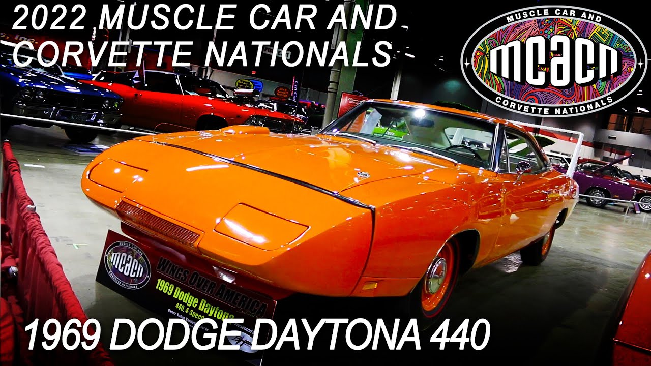 Dodge Charger Daytona 440 1969 года на выставке Muscle Car and Corvette Nationals 2022 (MCACN)