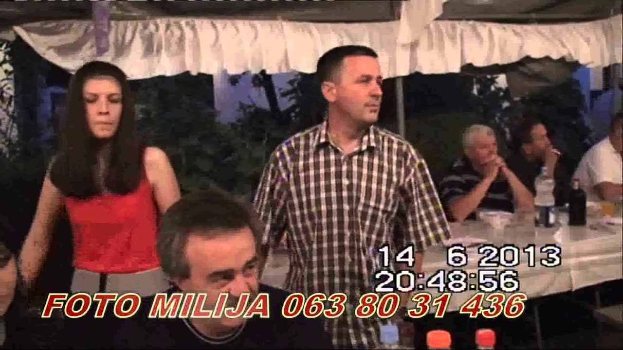 TRSTENICA - veselje kod VELJKA,DJABE piromanac i GORAN trska kolo,orkestar BORE DIMIĆ - DIDE
