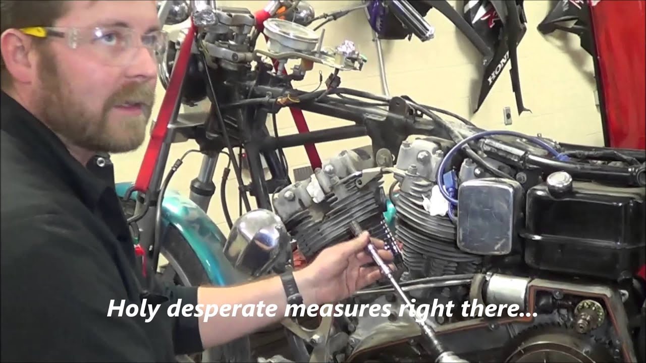 EM Series: How to remove a stubborn bolt seized stuck Shovelhead head bolt stuck