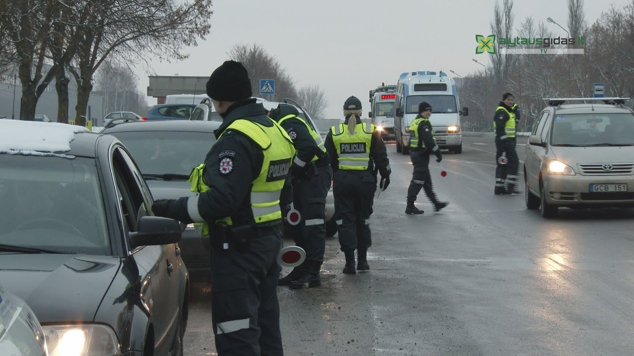 Policijos reidas Alytuje: šimtams vairuotojų teko „prasipūsti
