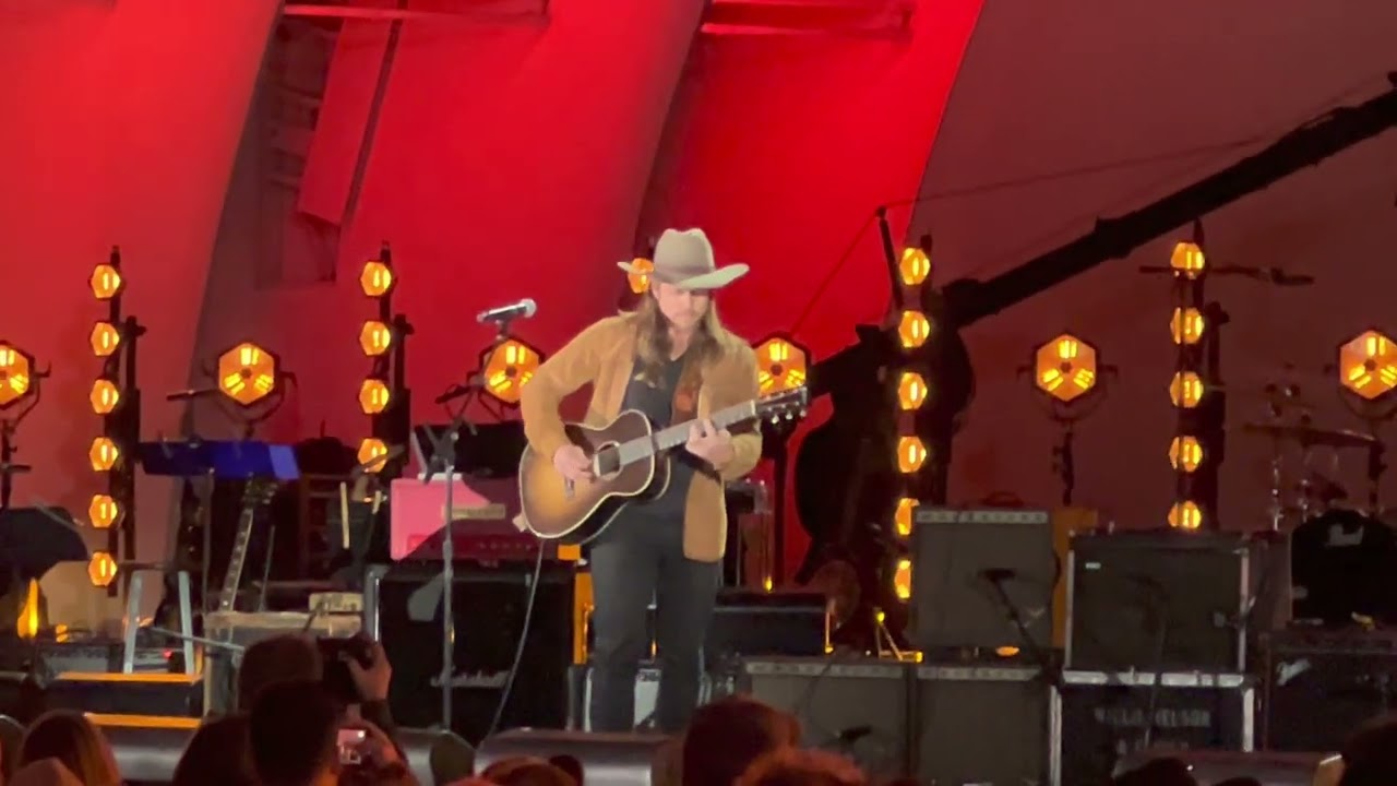 Lukas Nelson @WillieNelson  