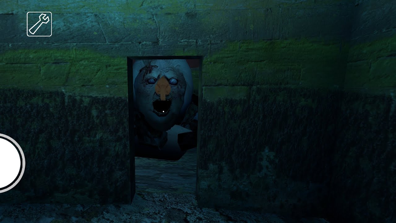 GRANNY SPECIAL(Halloween fat granny spider head escape!!!!!)￼