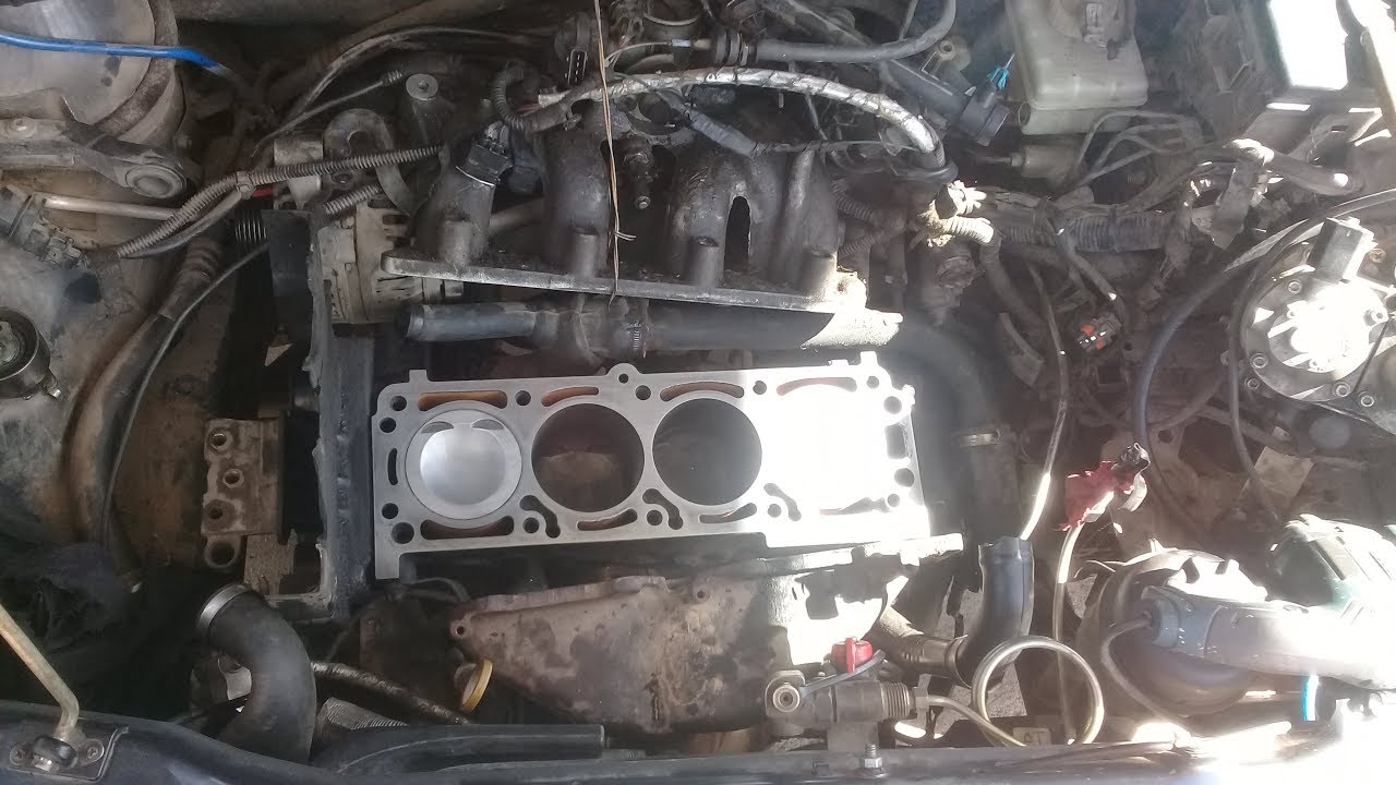 Junta de Tapa Soplada-cambio de distribución-Chevrolet Zafira 16v -Desarme-. 1ra parte