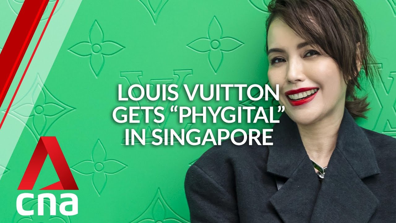 Zoe Tay, Stef Sun and more attend Louis Vuitton's fashion show in Singapore | CNA Lifestyle