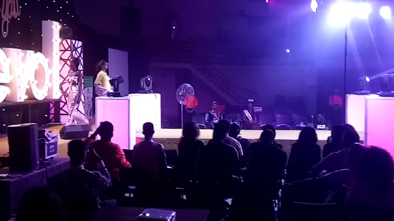 Outfits by CLYDE HARRIS on the EVOL FASHION SHOW 6.0 stage.(COMPLETE VIDEO)