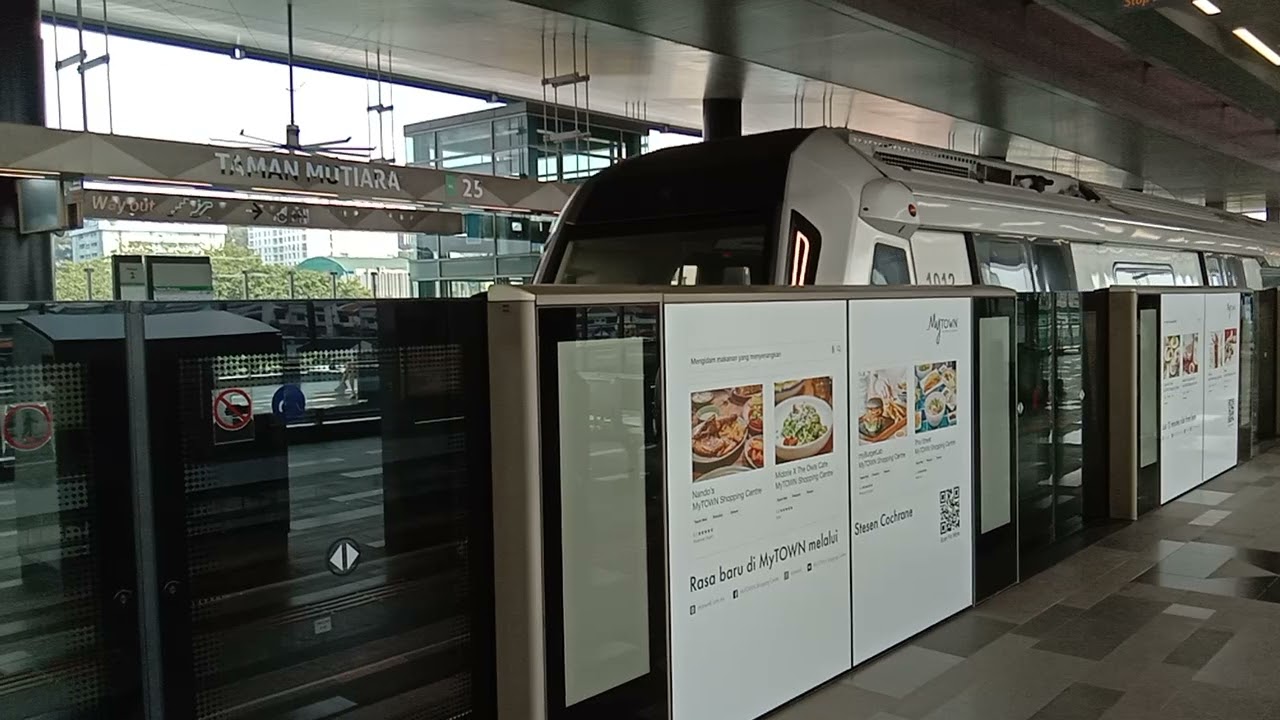 RapidKL MRT SBK Line Train Arriving at MRT Taman Mutiara Station (To Kwasa Sentral)