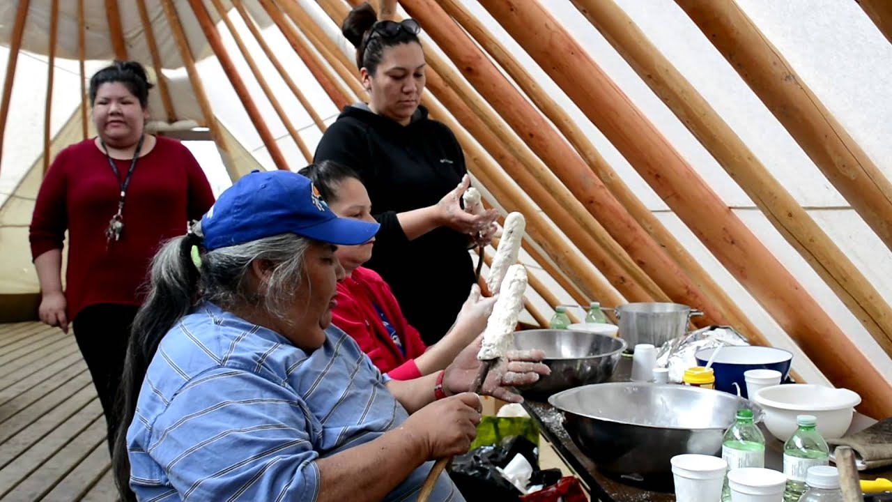 Cree Traditional Feast - Making Bannock