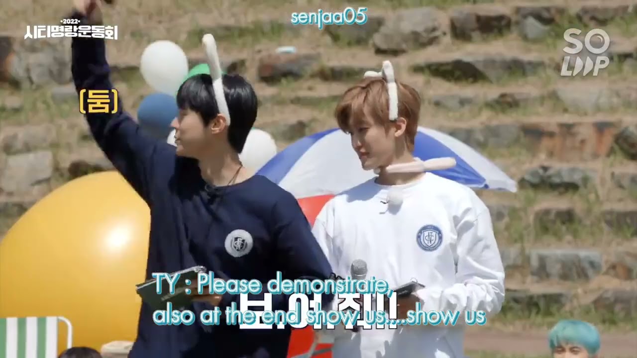 Doyoung & Taeyong moment at The NCT Show May 2022 #doyoung #taeyong #dotae
