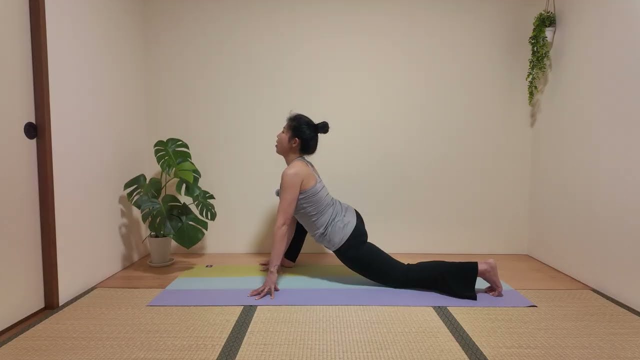 [Yoga cho người mới bắt đầu] Ngày 12 | Chuỗi yoga tăng sức mạnh thân dưới