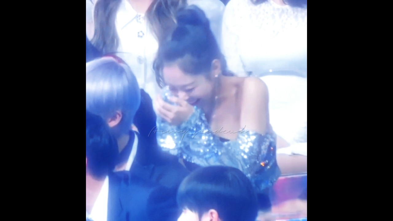 MMA 2018 👀 #jennie #taehyung #taennie #taennieedit #shortvideo
