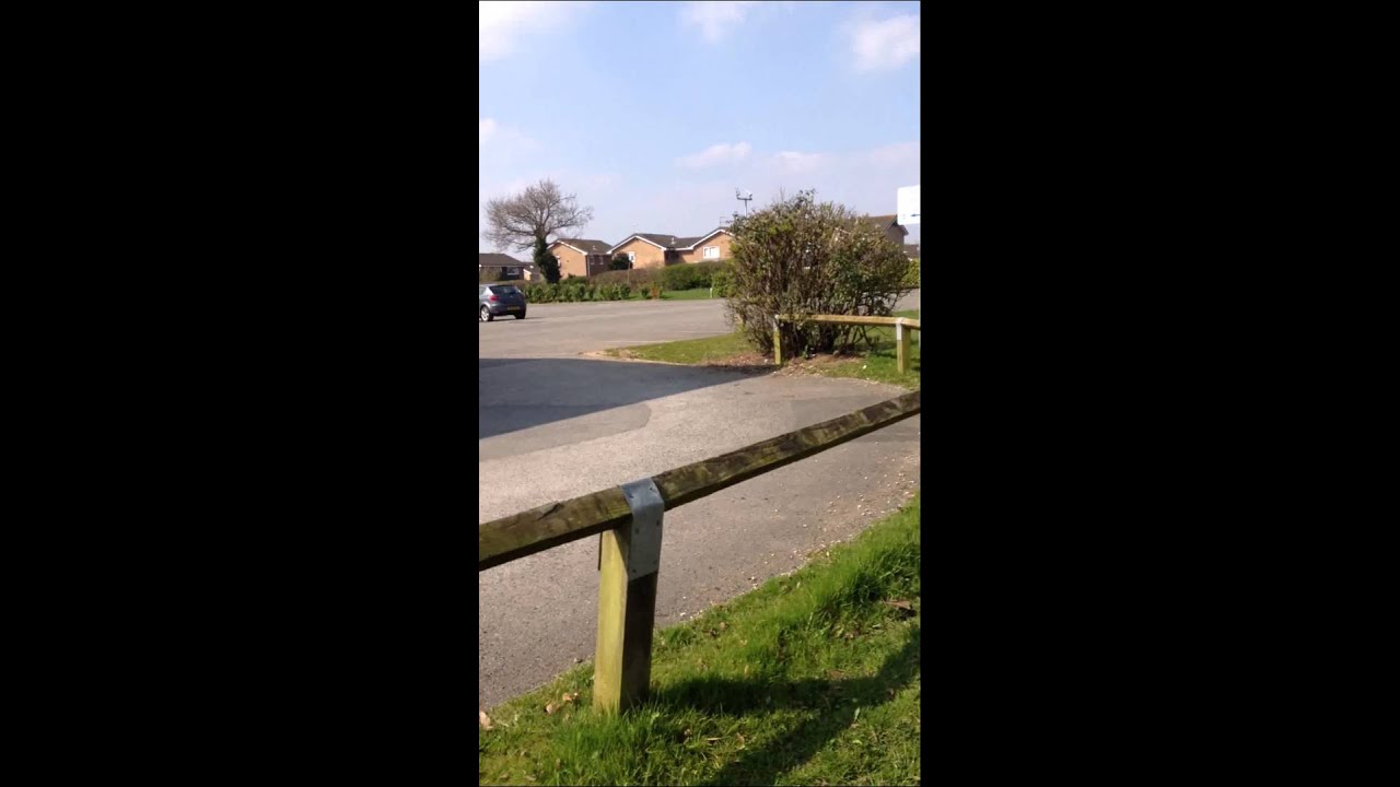 HARRY STYLES SCHOOL IN HOLMES CHAPEL!!!