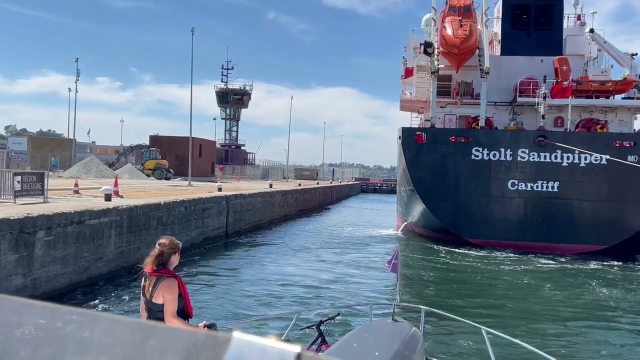 Locking out of St. Malo Bassin Vauban in a Sealine T46