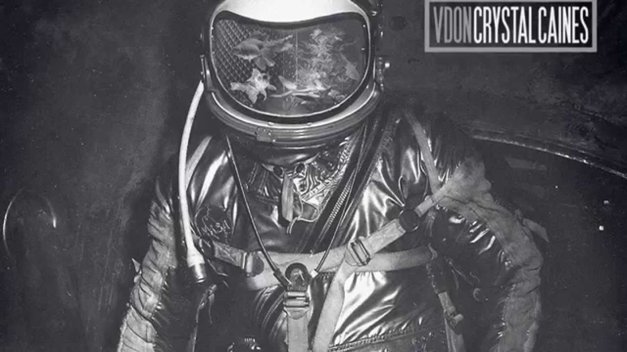 V Don ft. Crystal Caines - AQUARIUM
