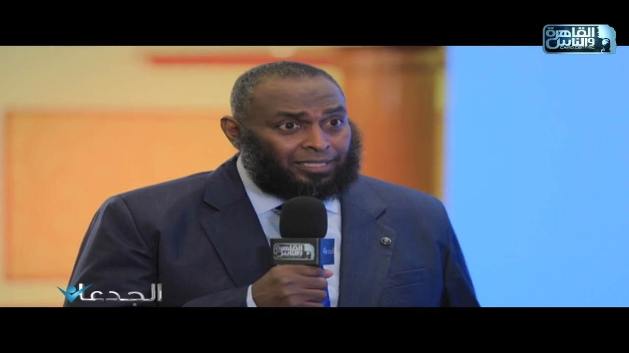 علي موسى: بدأت حياتي العملية بالعمل في مجال تجارة وتوزيع المواد الغذائية