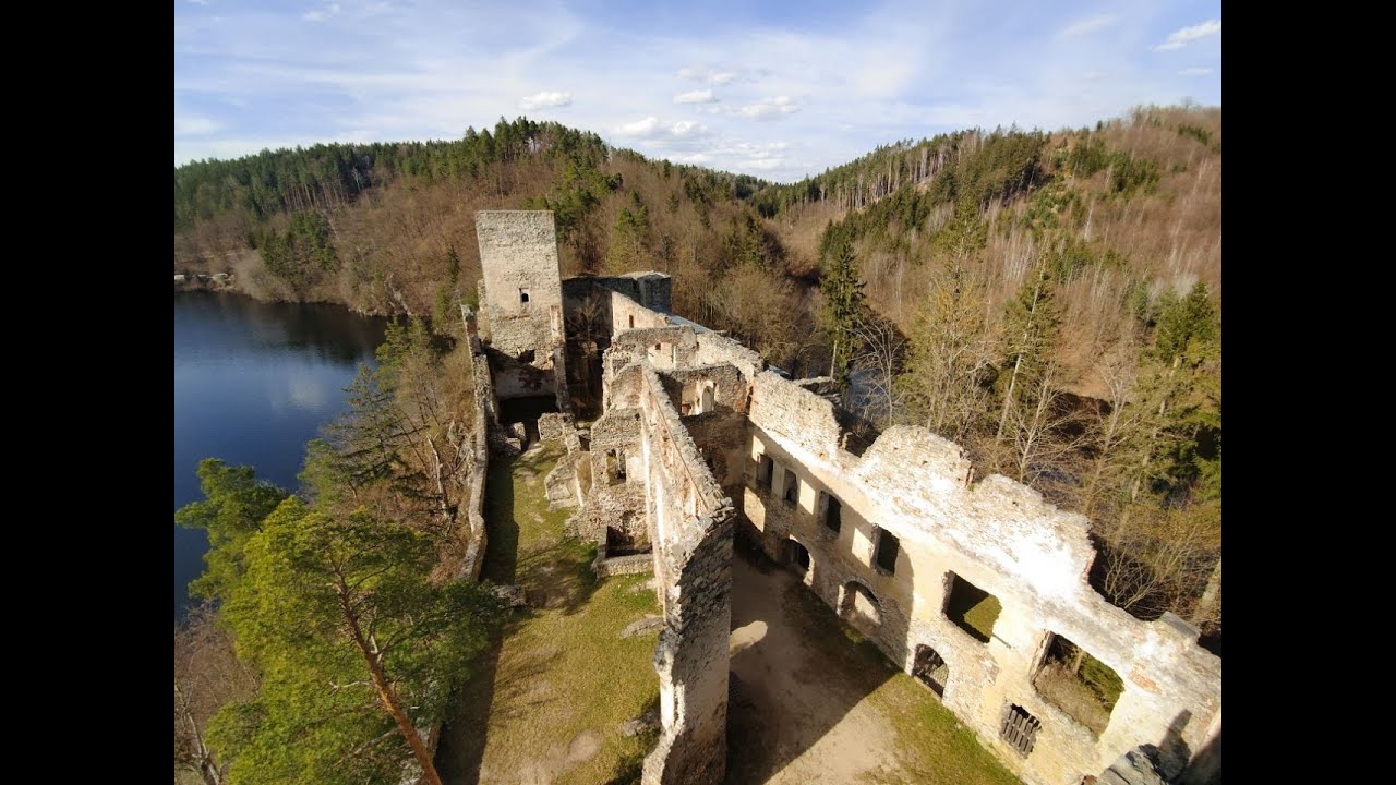 4K / Burgruine Dobra / Waldviertel / Austria