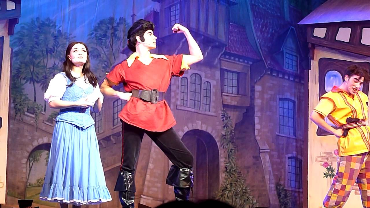 Belle Runs Into Gaston/Inflatable Ring Scene - JEDWARD In Beauty And The Beast 22/12/13