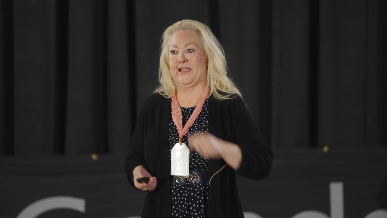 Understanding dementia | Lisa Skinner | TEDxGrandePrairie