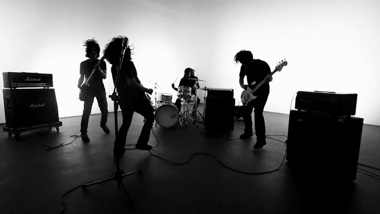 Lizzie - Decider (Official Video)