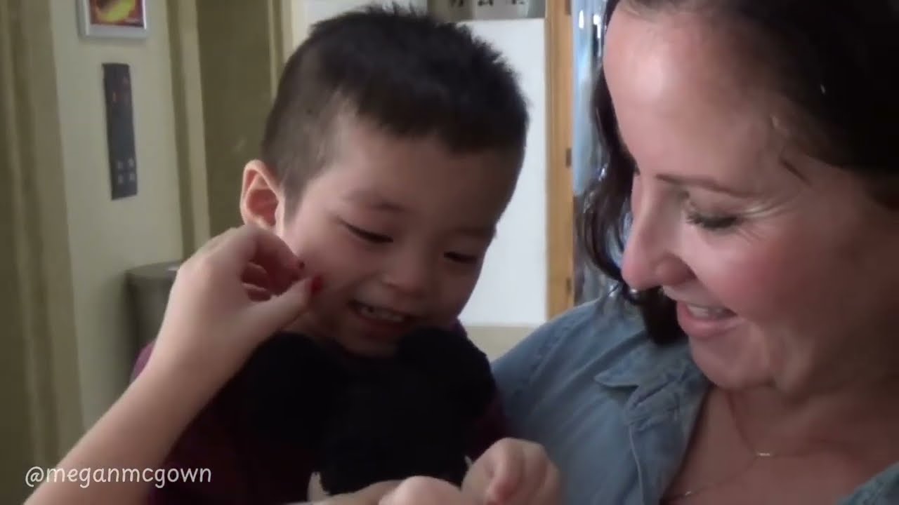 ❤️Tears of Joy🥰The Emotional Moments Adoptive Parents Meet Their Child!🎉 🎉 🎉