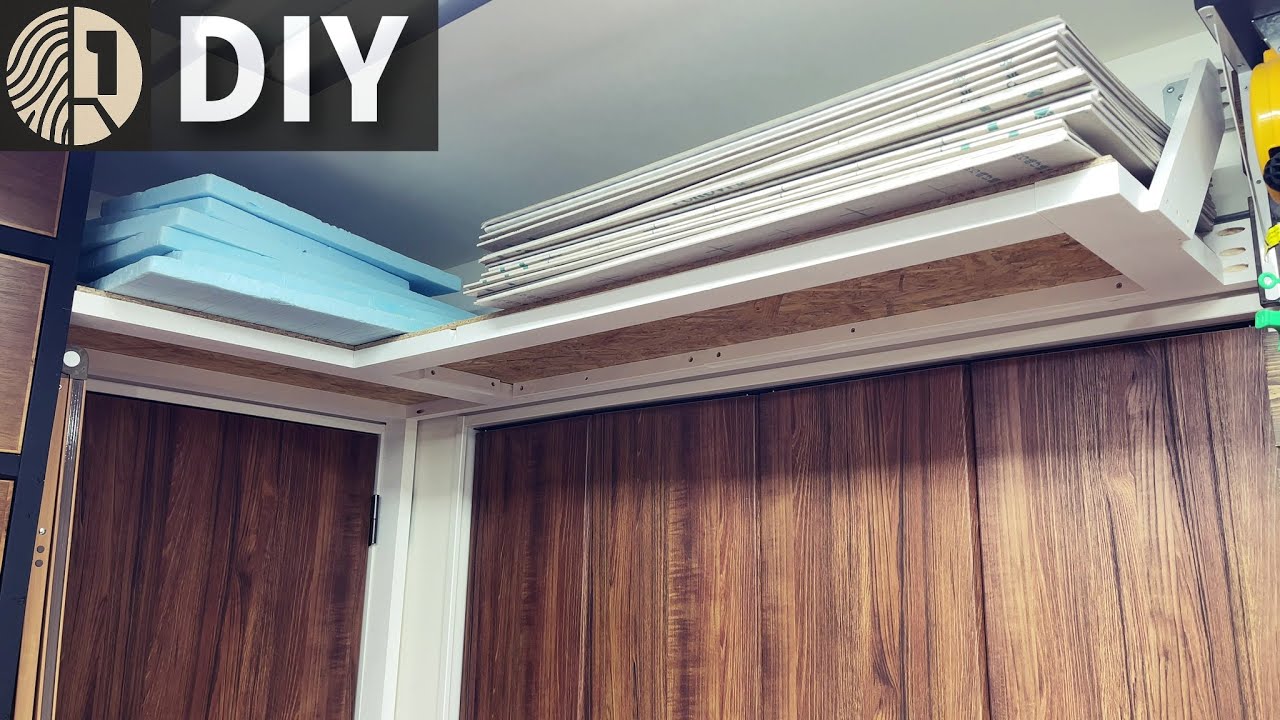 DIYで作るドア上のデッドスペースに浮かせてつくるロフト収納